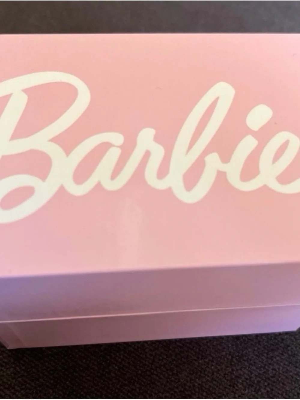 🆕 Barbie Pink and Gold Crystal Accent Ladies Watch - Picture 5 of 6